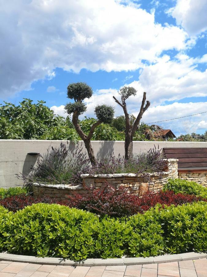 Villa Anja 1St Floor Peroj Exterior photo