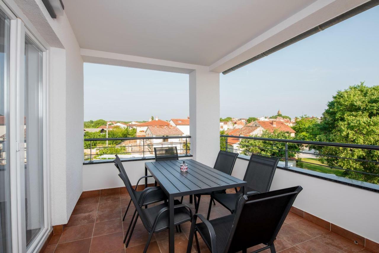 Villa Anja 1St Floor Peroj Exterior photo